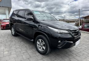 Toyota Fortuner 4.0 2019