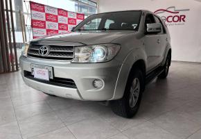 Toyota Fortuner 2.7 2012