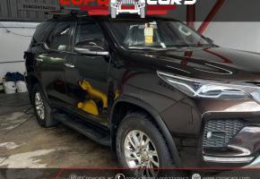Toyota Fortuner 4.0 2023