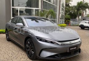 BYD Han 2025