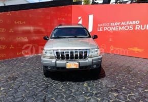 Jeep Grand Cherokee Laredo 2002