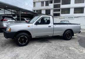 Nissan NP300 2011