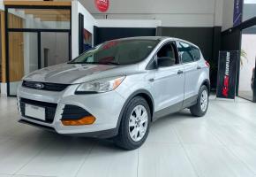 Ford Escape S 2013