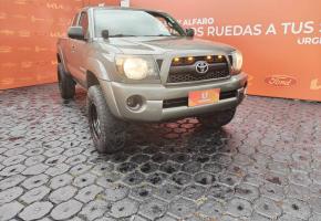 Toyota Tacoma 2011
