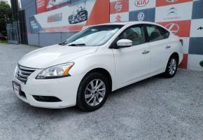 Nissan Sentra Advance 2014