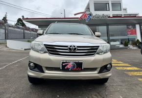 Toyota Fortuner 2.7 2013