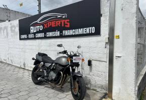Suzuki GSX750 1998