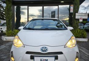 Toyota Prius C Sport 2012