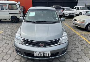 Nissan Tiida 2010