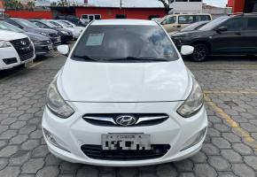 Hyundai Accent 2013