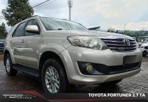 Toyota Fortuner 2.7 2014