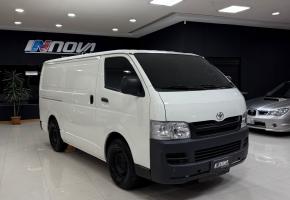 Toyota Hiace 2008