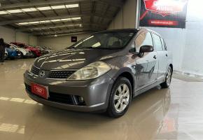 Nissan Tiida 2007