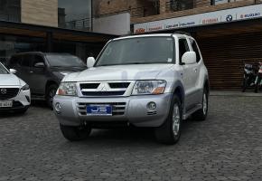 Mitsubishi Montero Blister 2006
