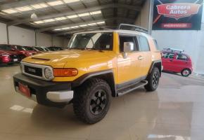 Toyota FJ Cruiser 2010