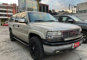 Chevrolet Suburban 2006