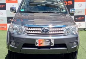 Toyota AWT FORTUNER 2012