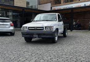 Toyota Stout II 2002
