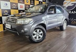 Toyota Fortuner 4.0 2012