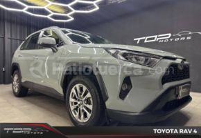 Toyota RAV4 LS 2020