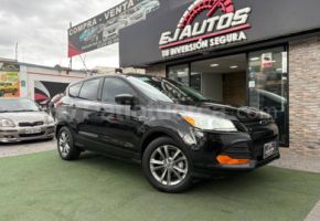 Ford Escape S 2013