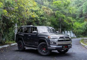 Toyota 4Runner Limited 2020