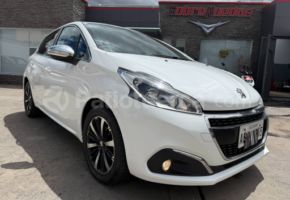 Peugeot 208 2020