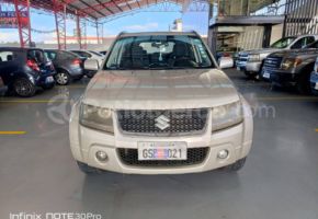 Suzuki Grand Vitara SZ 2013
