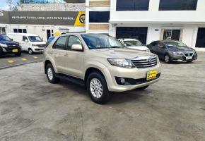 Toyota Fortuner 2.7 2012