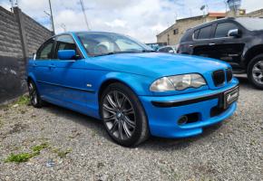 BMW 330i 2001