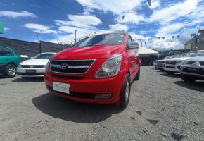Hyundai H1 2011