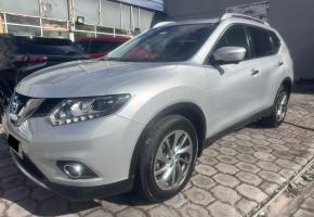 Nissan X-Trail Exclusive 2015