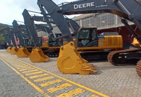 John Deere 210 G 2018