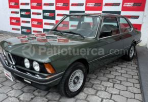 BMW 320 1982