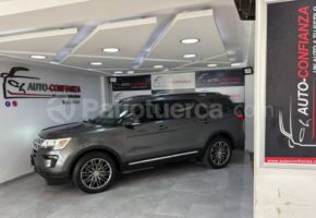 Ford Explorer XLT 2019