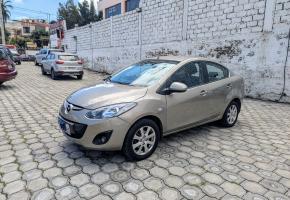 Mazda 2 2012