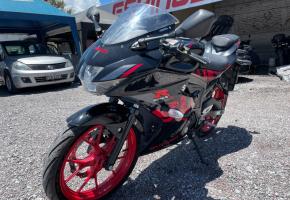 Suzuki Gsx 150 2019
