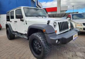 Jeep Wrangler Sahara 2011