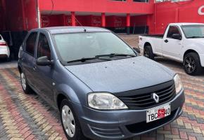 Renault Logan Familier 2012