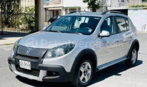Renault Sandero Stepway 2013