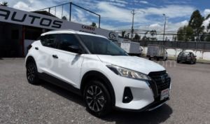 foto de Autos marca Nissan seminuevo modelo Kicks año 2022 en Quito