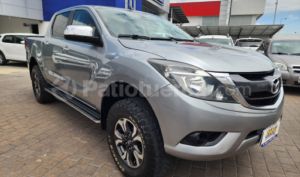 foto de Autos marca Mazda seminuevo modelo BT-50 CD 4x4 Turbo Diesel año 2017 en Cuenca