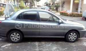 Kia Rio Stylus 2011