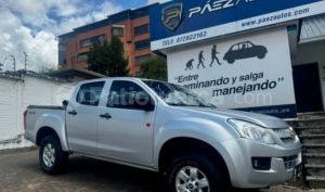 foto de Autos marca Chevrolet seminuevo modelo D-MAX CRDI 3.0 CD 4X4 año 2015