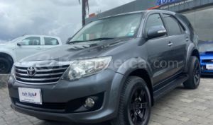 foto de Toyota Fortuner 2.7 2013