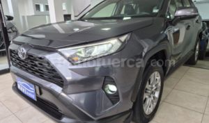 foto de Toyota RAV 4 2020
