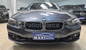 foto de Autos marca BMW seminuevo modelo 320i año 2017 en Quito