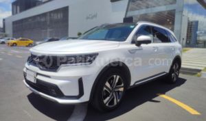 foto de Autos marca Kia seminuevo modelo SORENTO GLS año 2022 en Quito