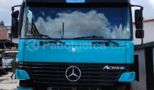 Mercedes Benz—™ 3348 1999