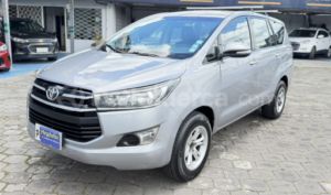foto de Autos marca Toyota seminuevo modelo Innova año 2017 en Quito